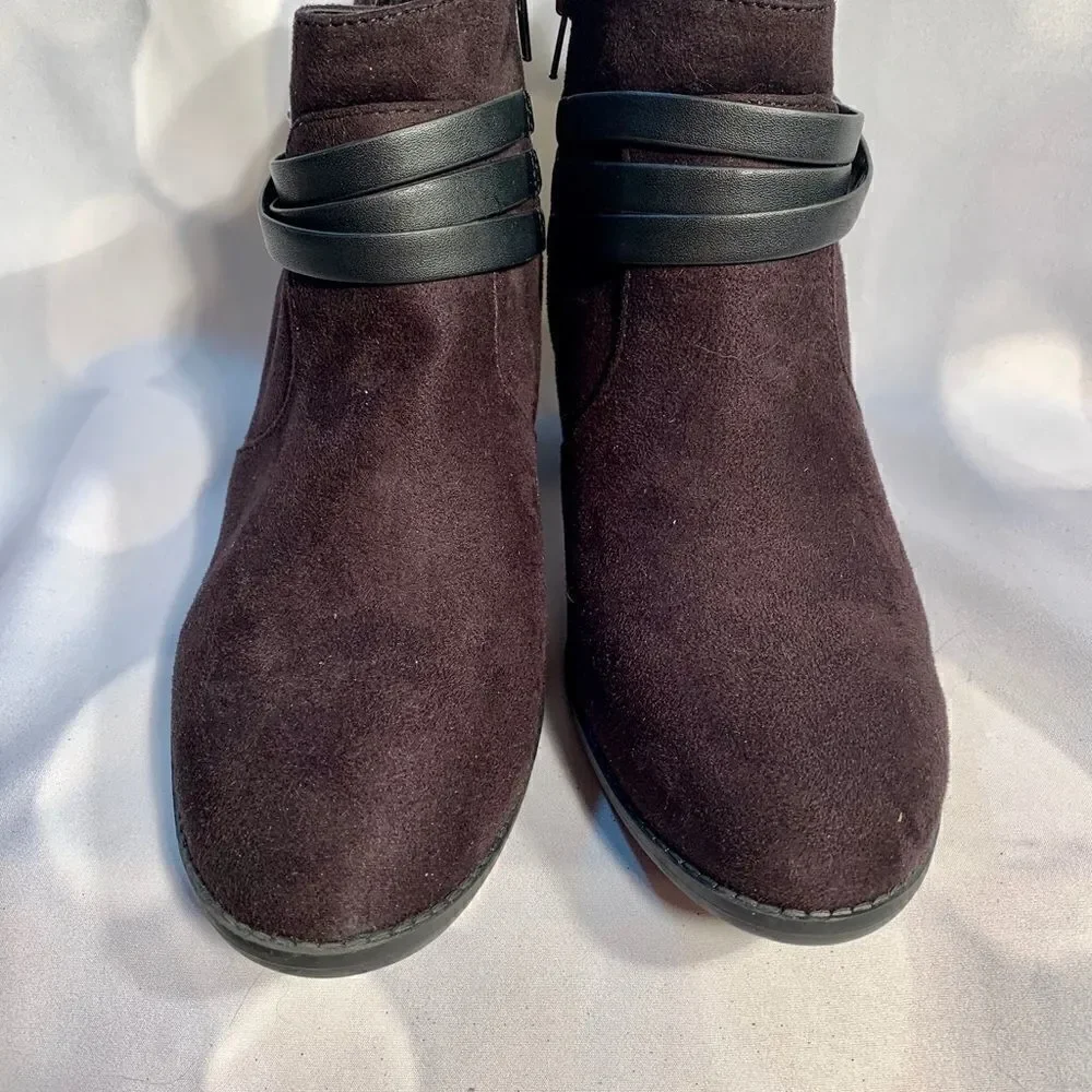 BLACK SUDE BOOTIE WITH LEATHER TRIM 2.5” HEEL 8.5